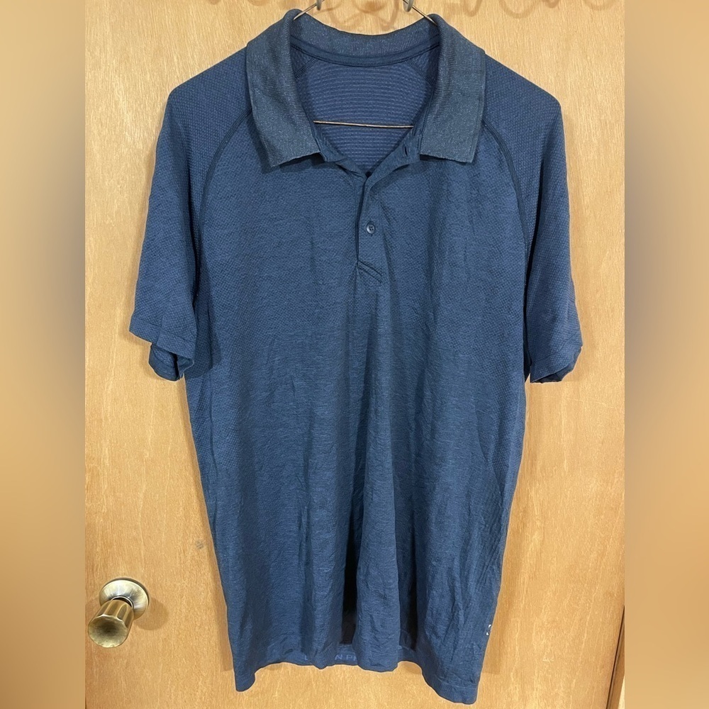 #61- LULULEMON- light weight Polo
Nautical Navy